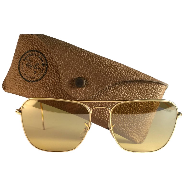 New Vintage Ray Ban Caravan Gold Ambermatic Lenses 1970''s B&L Sunglasses  at 1stDibs