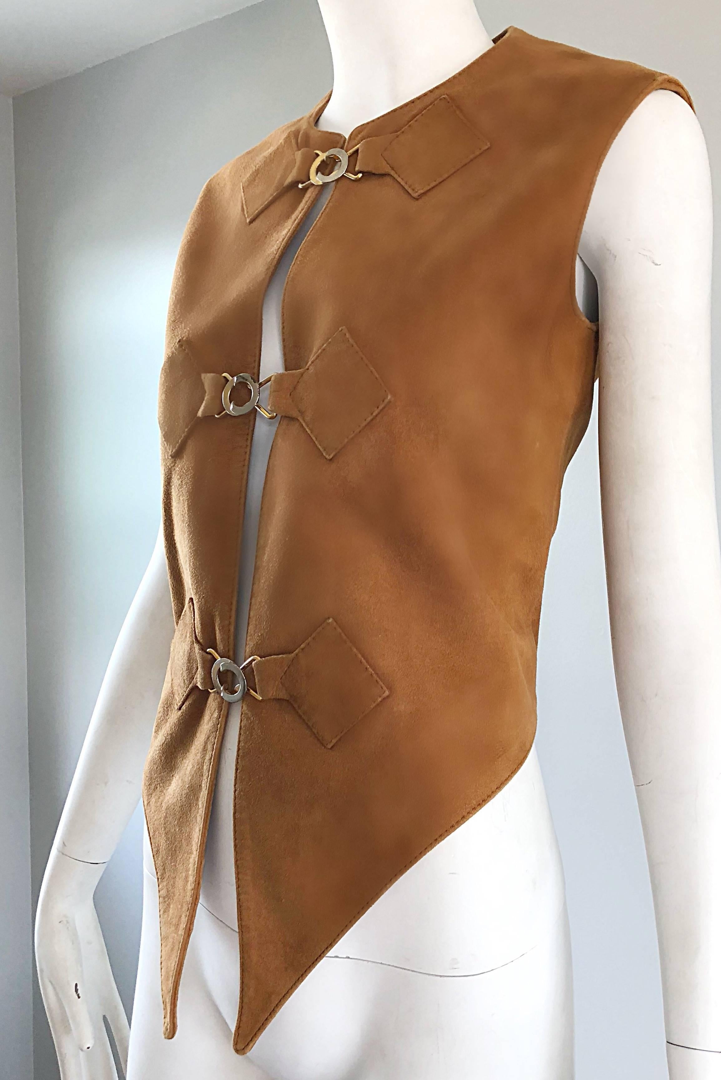 Pierre Cardin 1960s Tan Suede Leather Space Age Vintage Avant Garde 60s Vest  In Excellent Condition In San Diego, CA