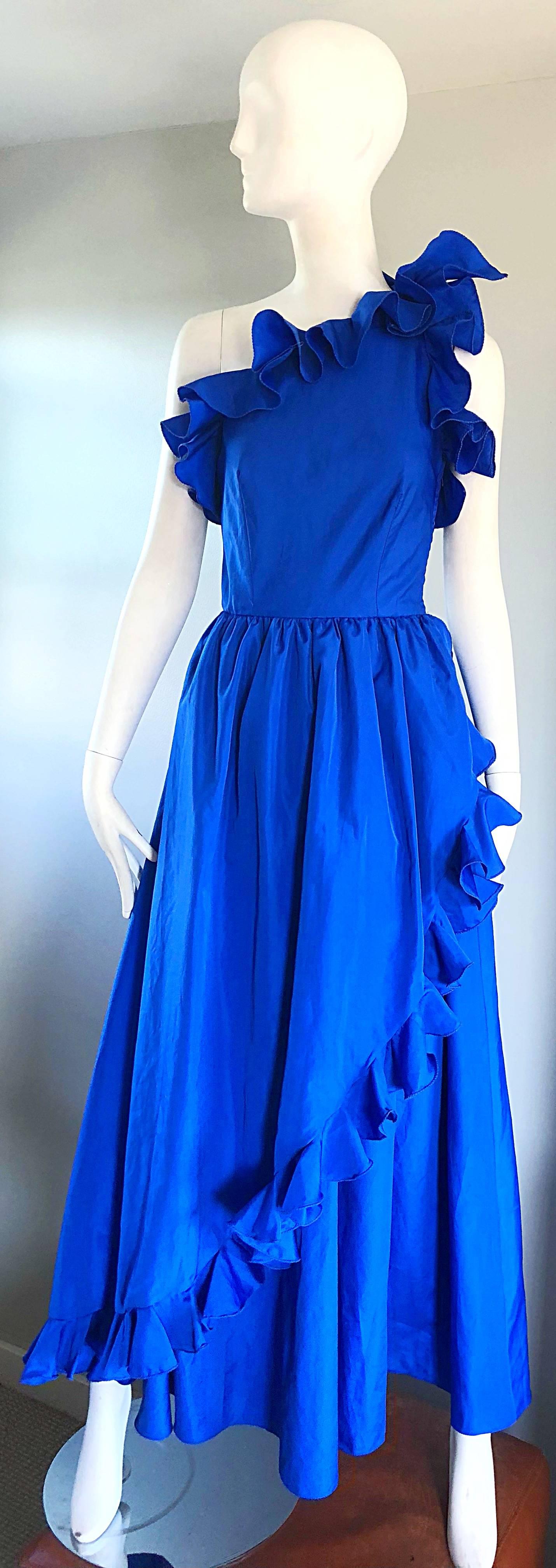 I Magnin Royal Blue One Shoulder Avant Garde Vintage Gown, 1980 Excellent état - En vente à San Diego, CA