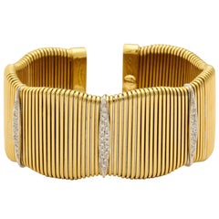 Modernist Gold with Three Diamond Cameos Set in White Gold Flexible French Cuff