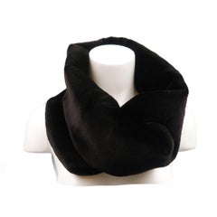 MARC JACOBS Black Fur Circle Tube Scarf