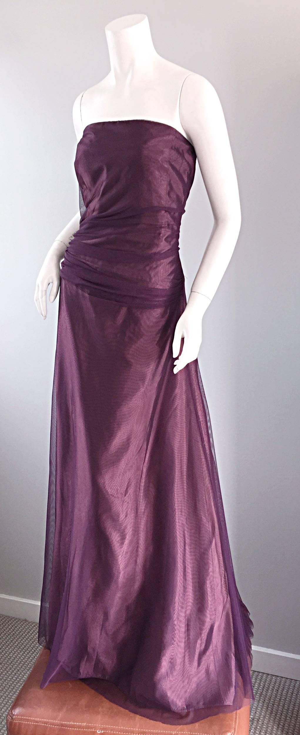 Women's or Men's Stunning Vera Wang Size 14 Purple Taffeta Silk Tulle Vintage Evening Gown