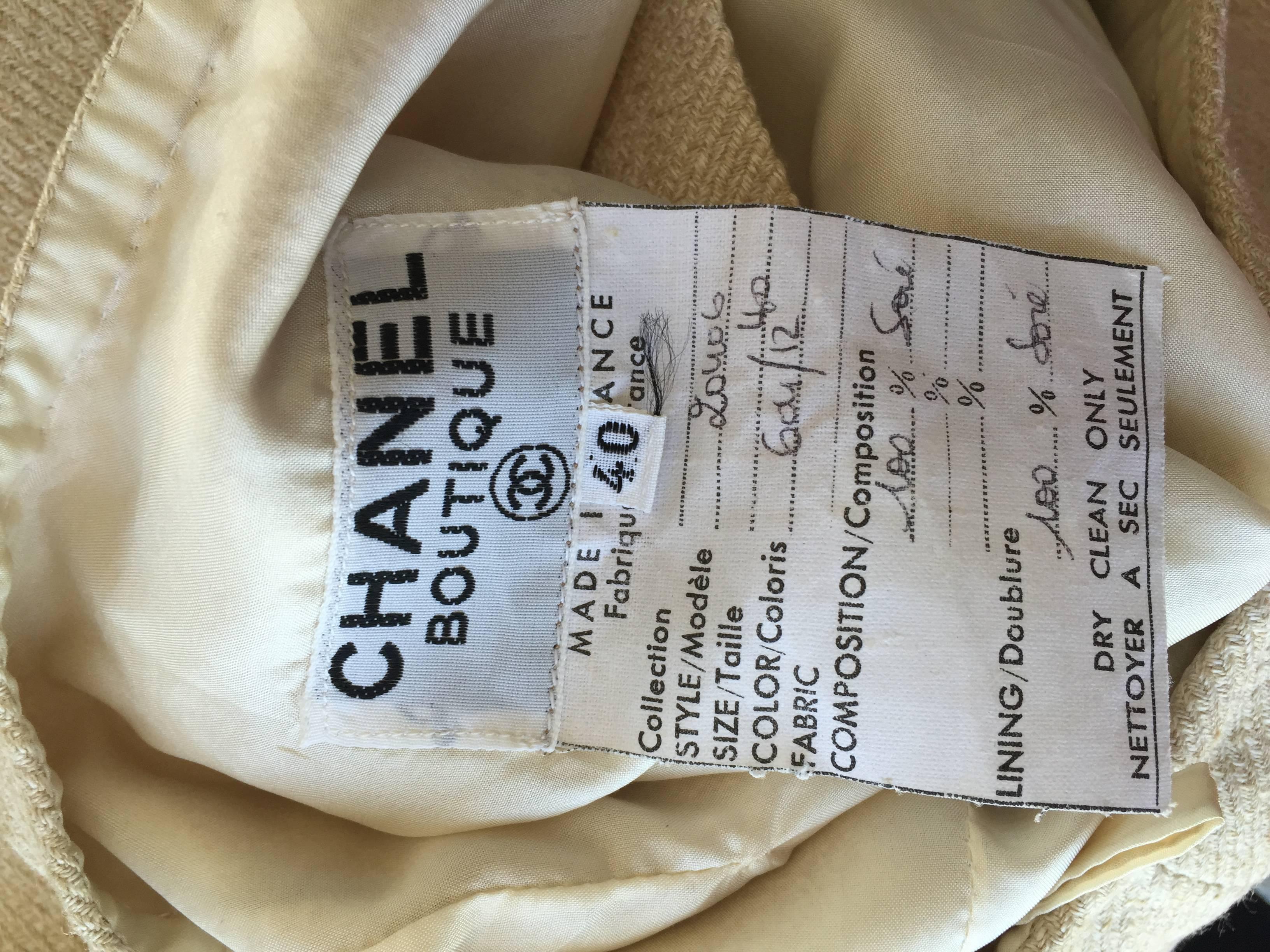 Chanel - Jupe portefeuille essentielle vintage en soie ivoire, crème et beige, taille 40, années 1990  en vente 4