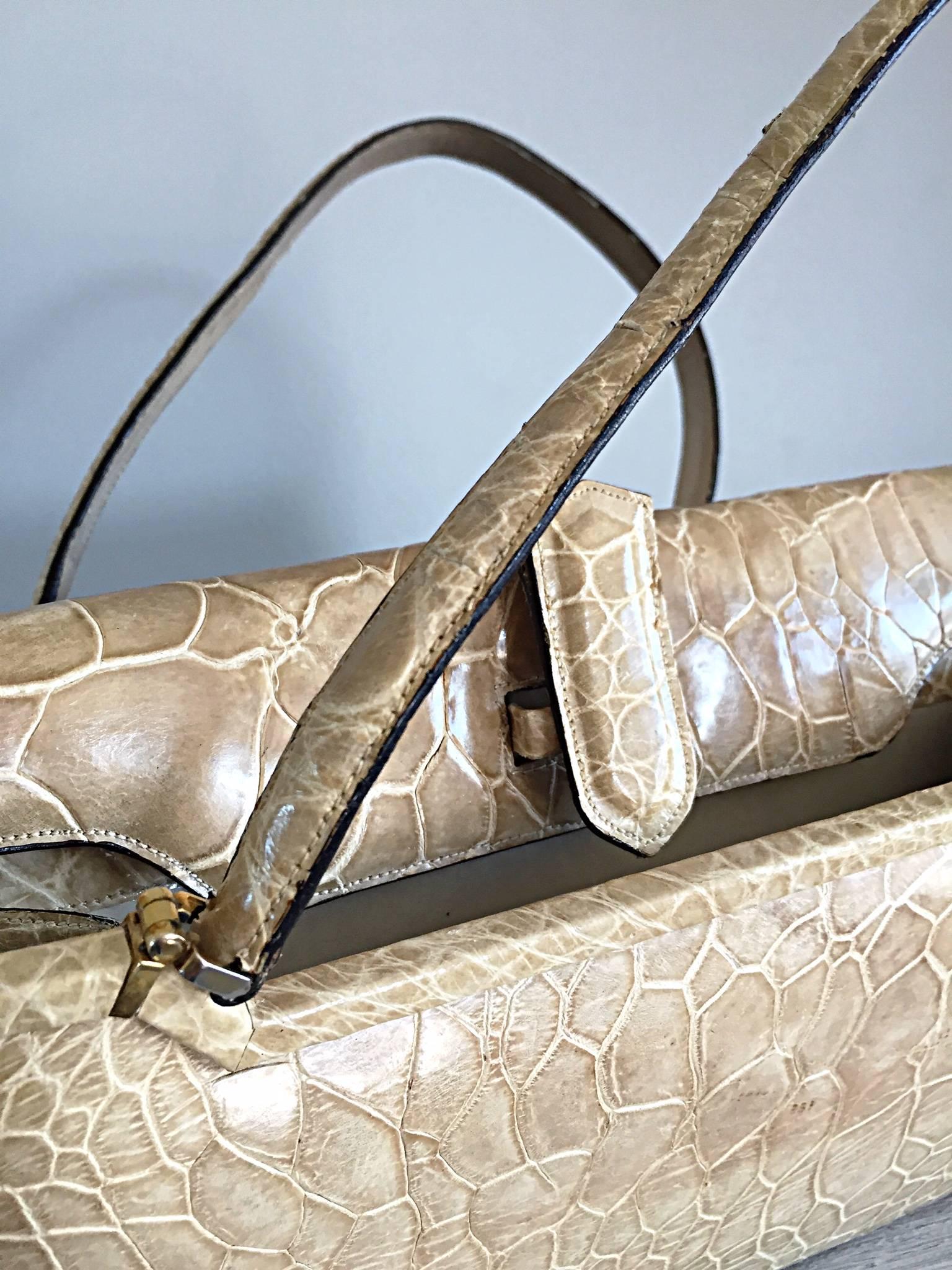 Brown Rare Vintage 1960s Finesse La Model Alligator Taupe Beige Tan Handbag Purse