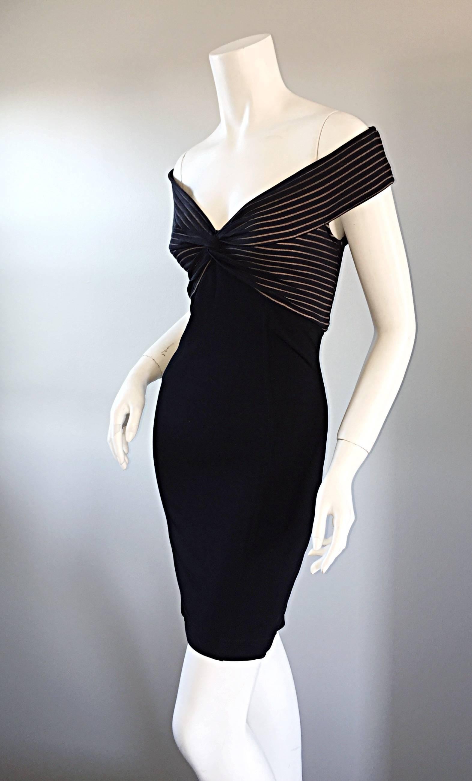 1990s Vintage Tadashi Shoji Black + Nude 90s Sexy Body Con Dress LBD Sz Medium For Sale 1