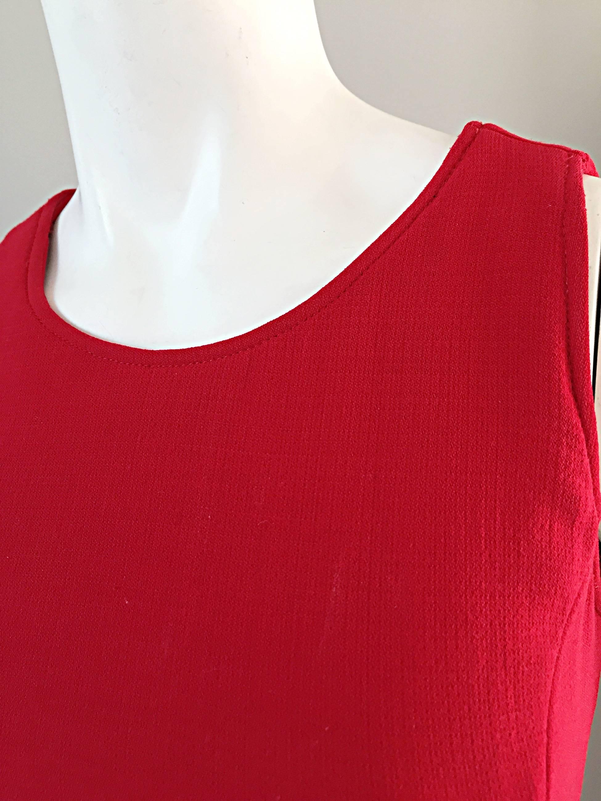 1990s Giorgio Armani Size 2 / 4 Body Con Vintage 90s Lipstick Red Dress  In Excellent Condition In San Diego, CA