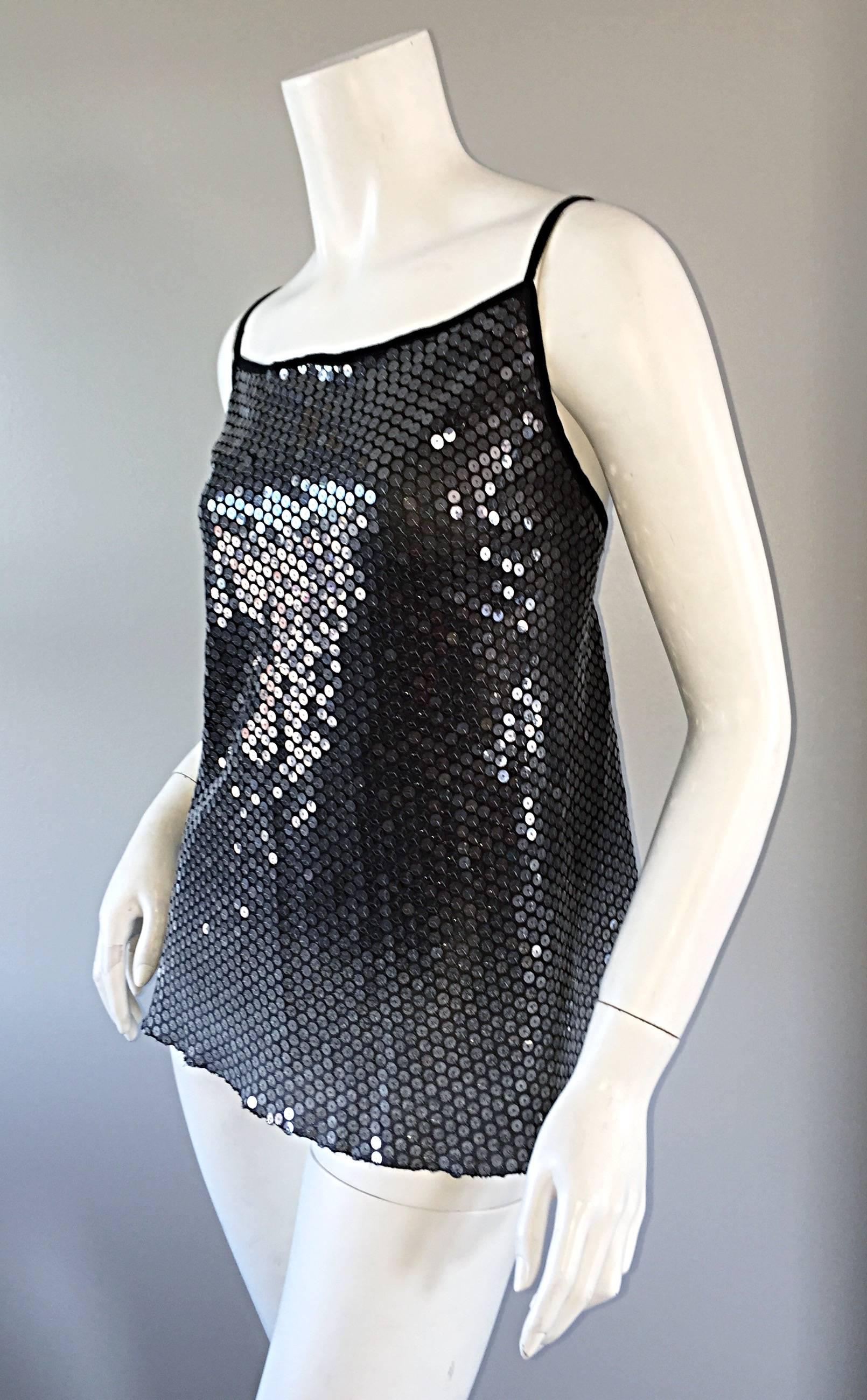Rozae Nichols, grigio antracite con paillettes, top a trapezio in seta / camicetta in vendita 4