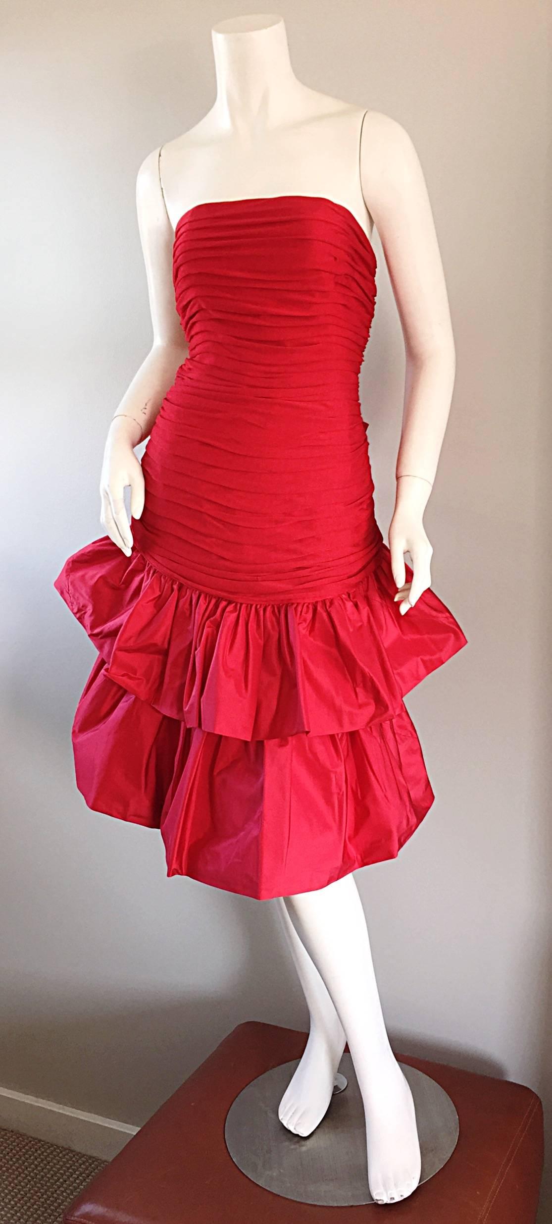 Women's Vintage Jill Richards 1980s For Saks Fifth Avenue Red Avant Garde Silk Dress For Sale