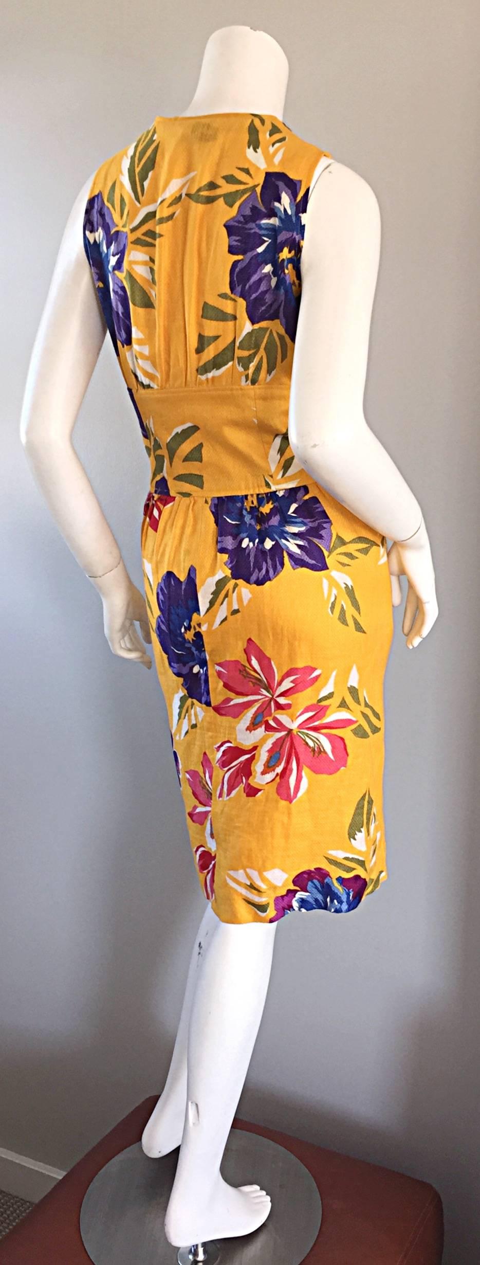 Chic vintage Albert Nipon colorful linen wrap dress! Double breasted, functional buttons on bodice, with snaps at bust, and at skirt. Wonderful marigold color, with vibrant hawaiian flowers throughout. Features POCKETS at both sides of waist.