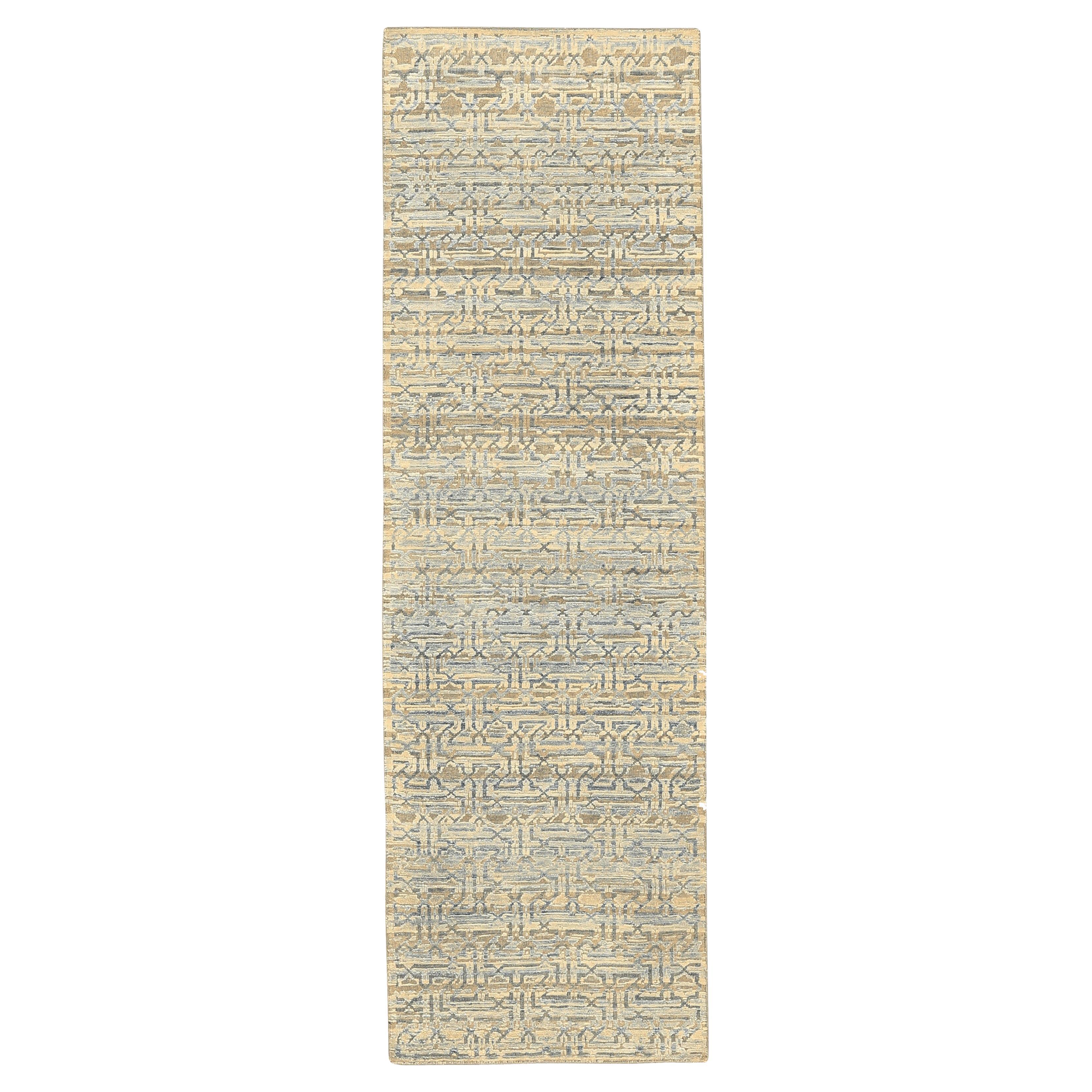 India Modern Runner Rug - Wool Ivory Shades of Gray / silver - 94203 For Sale