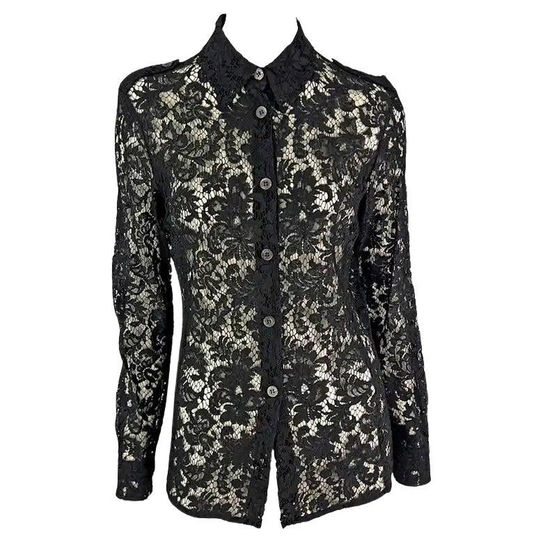 Camicia con bottoni in pizzo nero trasparente della collezione Gucci by Tom Ford per la stagione S/S 1996