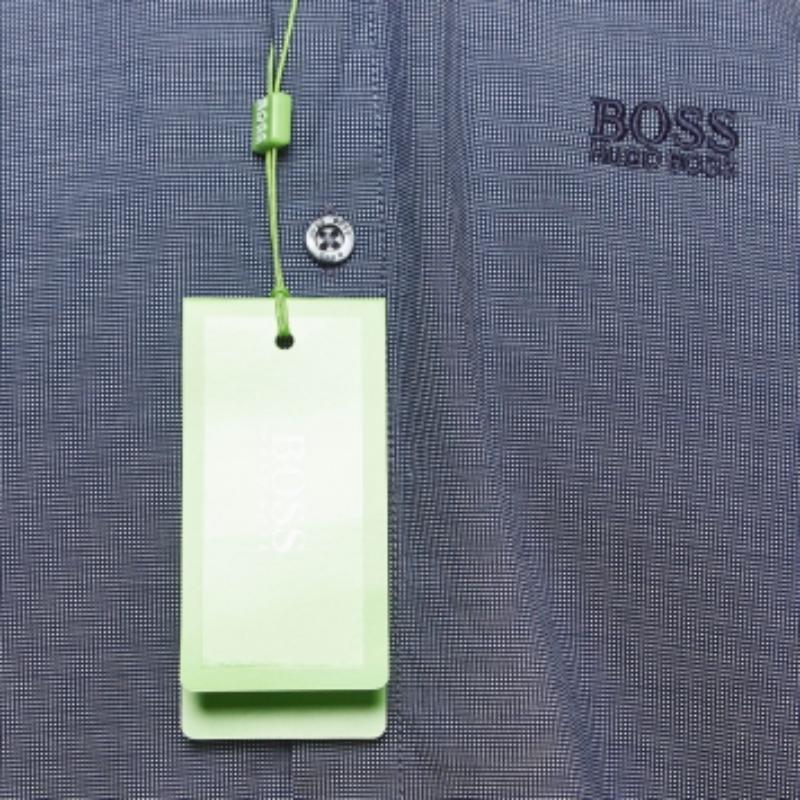 Boss By Hugo Boss - Camicia a maniche corte in cotone blu XXL In condizioni buone in vendita a Dubai, Al Qouz 2