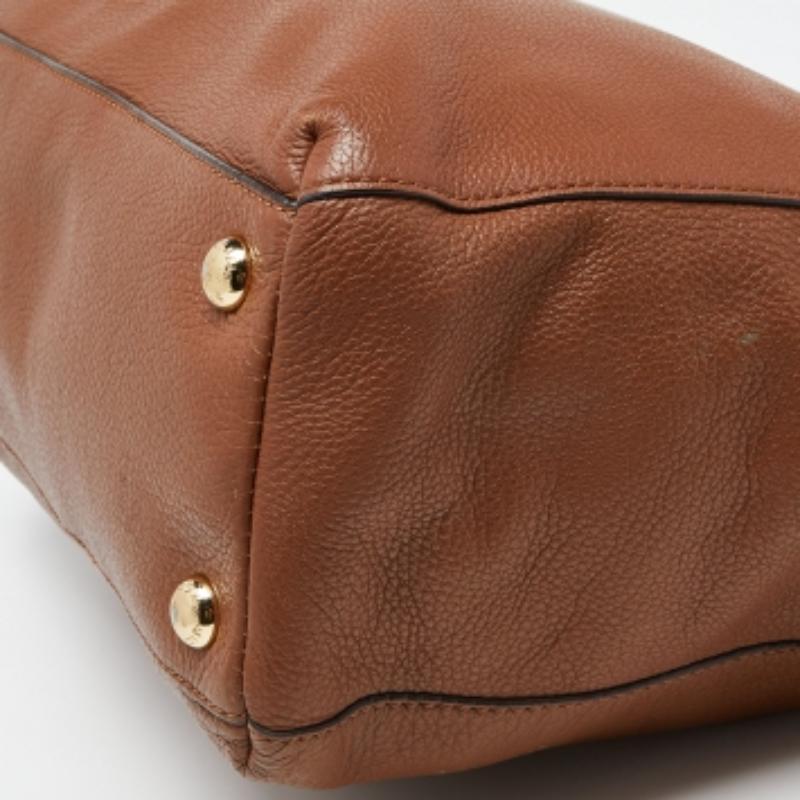 Donna Michael Kors - Tote con catena in pelle marrone in vendita