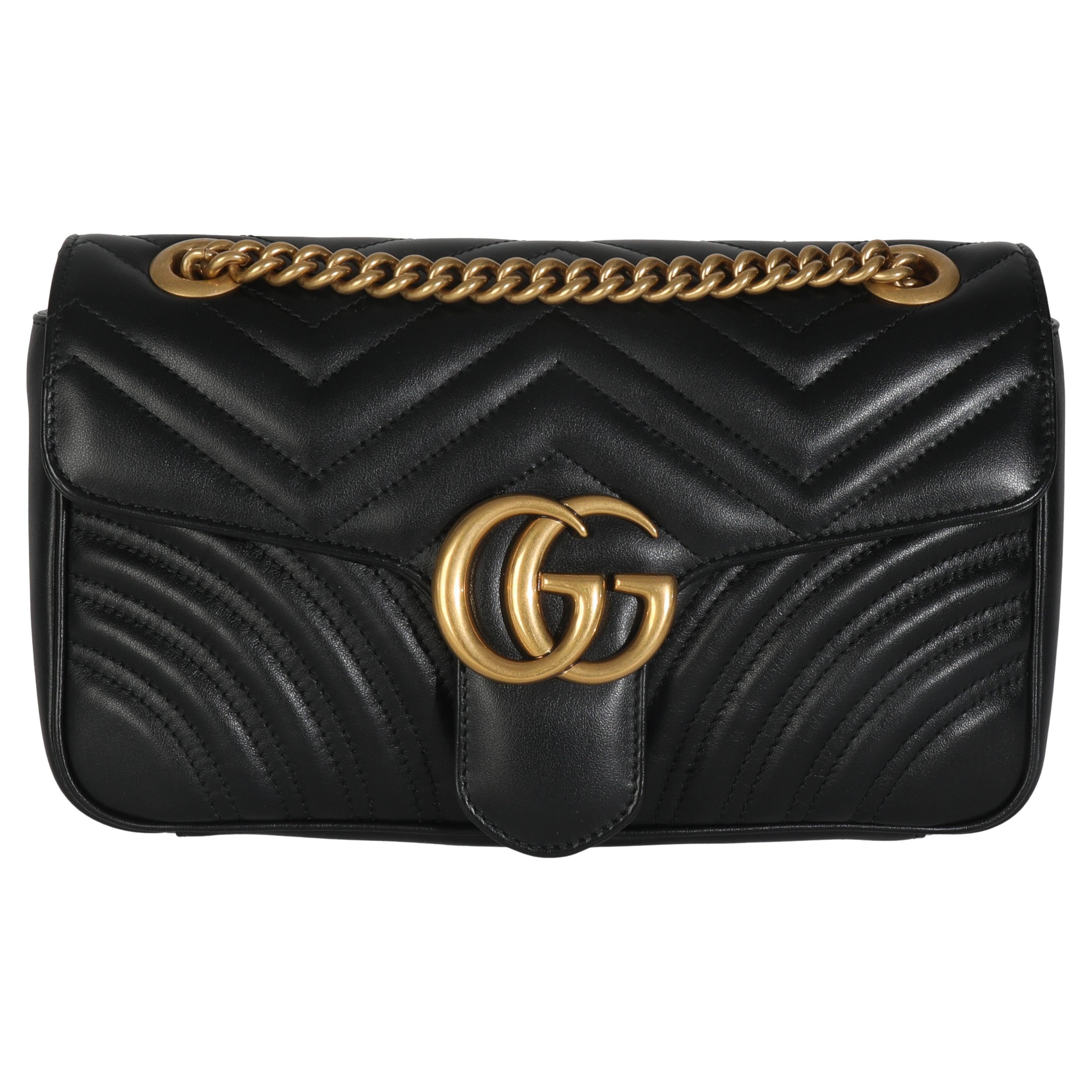 Gucci Schwarzes Kalbsleder Matelasse Medium GG Marmont Umhängetasche im Angebot