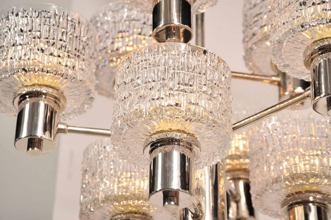 Hans-Agne Jakobsson Vertical Cut Crystal Chandelier In Excellent Condition In New York, NY