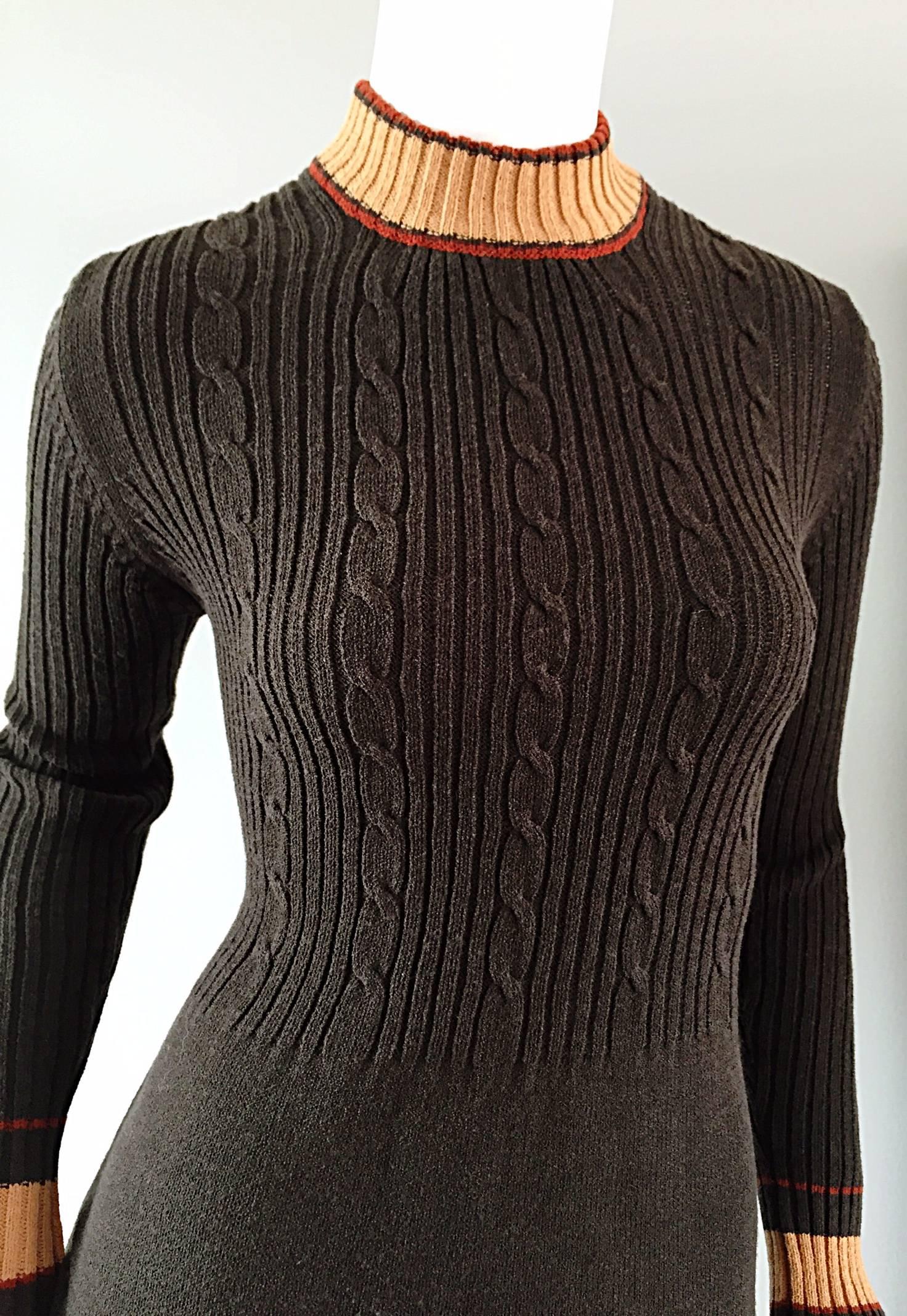 Women's Chic 1960s 60s Judy Wayne Chocolate Brown Mod Vintage Sweater Dress For Sale