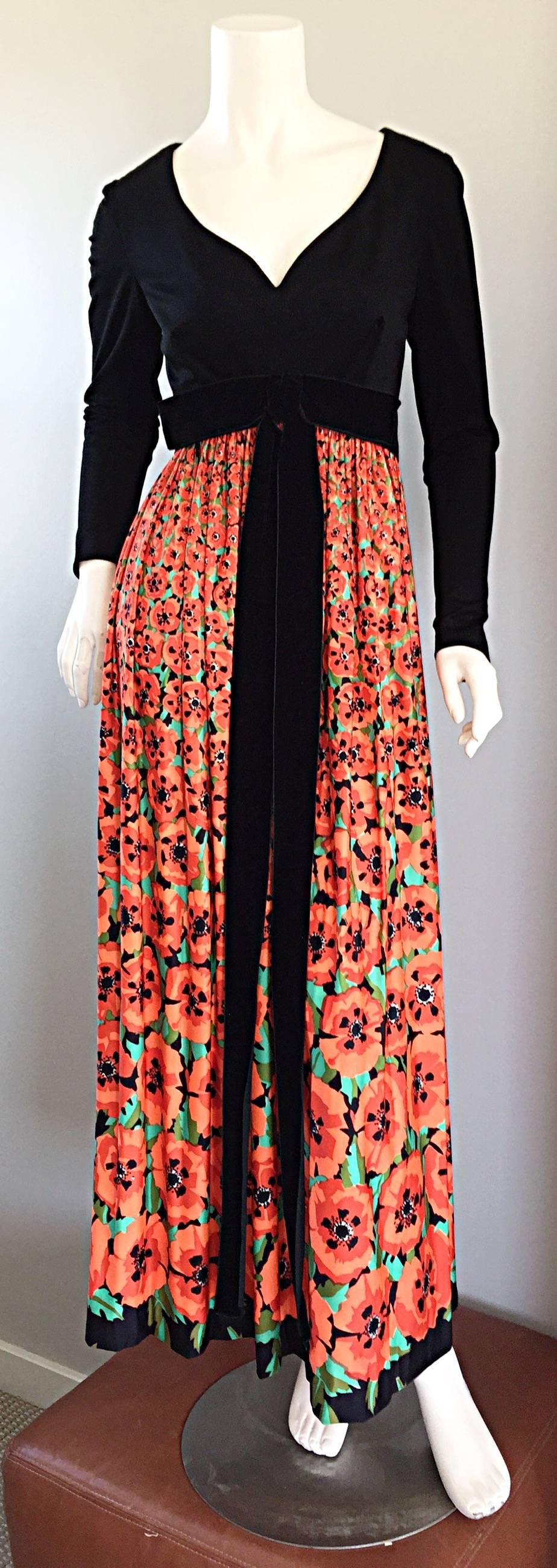 Women's Vintage Joseph Magnin 1970s ' Hibiscus ' Print 70s Boho Maxi Dress w/ Bow