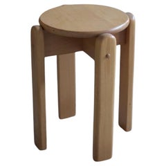 Satz Hocker aus lackierter Buche, 1960er Jahre