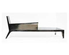 Chaise longue scultorea, modello Louise in bronzo bianco