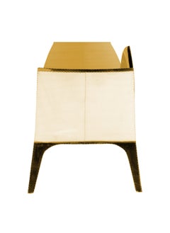 Chaise longue contemporanea, rivestita in ottone liscio