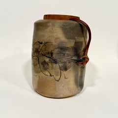 Sandra Johnstone Vase à couvercle abstrait #2 c1970s