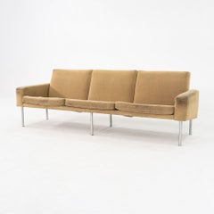 1960er Jahre Hans Wegner für A.P. Gestohlenes 34/3-Dreier-Flughafen-Sofa