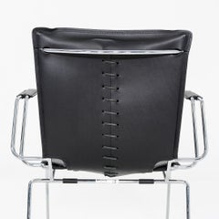 Pareja de sillones de comedor Hiroyuki Toyoda para ICF en cuero negro de los años 80