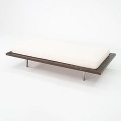 Diván a medida de 1963, diseñado por Amir Farr para la Casa Strick de Oscar Niemeyer