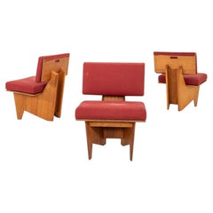 Ensemble de trois fauteuils des années 1970 provenant de la maison Richardson de Frank Lloyd Wright