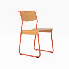 Conjunto de tres sillas de comedor utilitarias «Carpenter» y «Klauser» de VG&P, de la década de 2020