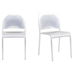 Paire de chaises empilables Norman Foster pour Emeco 20-06, en aluminium brossé, des années 2020