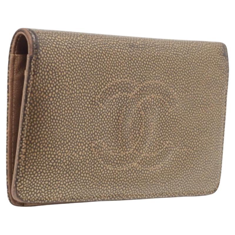 Portafoglio Chanel Timeless CC L Yen in pelle oro