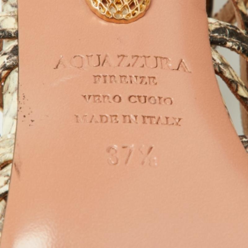 Aquazzura Beige/Braun Python geprägte Leder Knockout Sandalen Größe 37.5 im Zustand „Relativ gut“ im Angebot in Dubai, Al Qouz 2