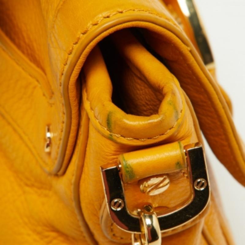Tory Burch Amanda - Sac à bandoulière en cuir moutarde en vente 3