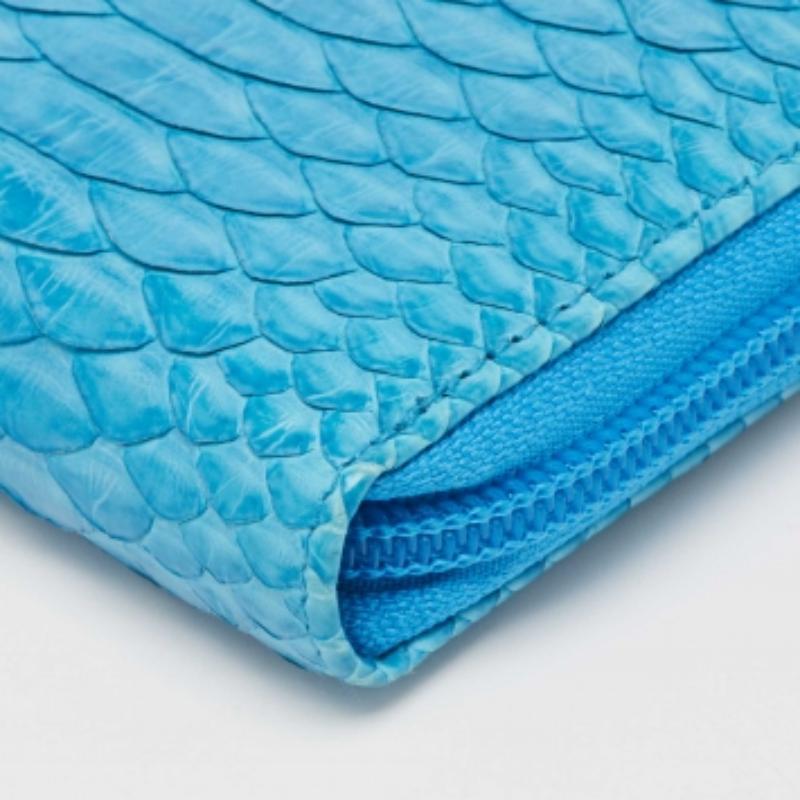 Roberto Cavalli Portafoglio continentale con zip in pitone blu in vendita 4