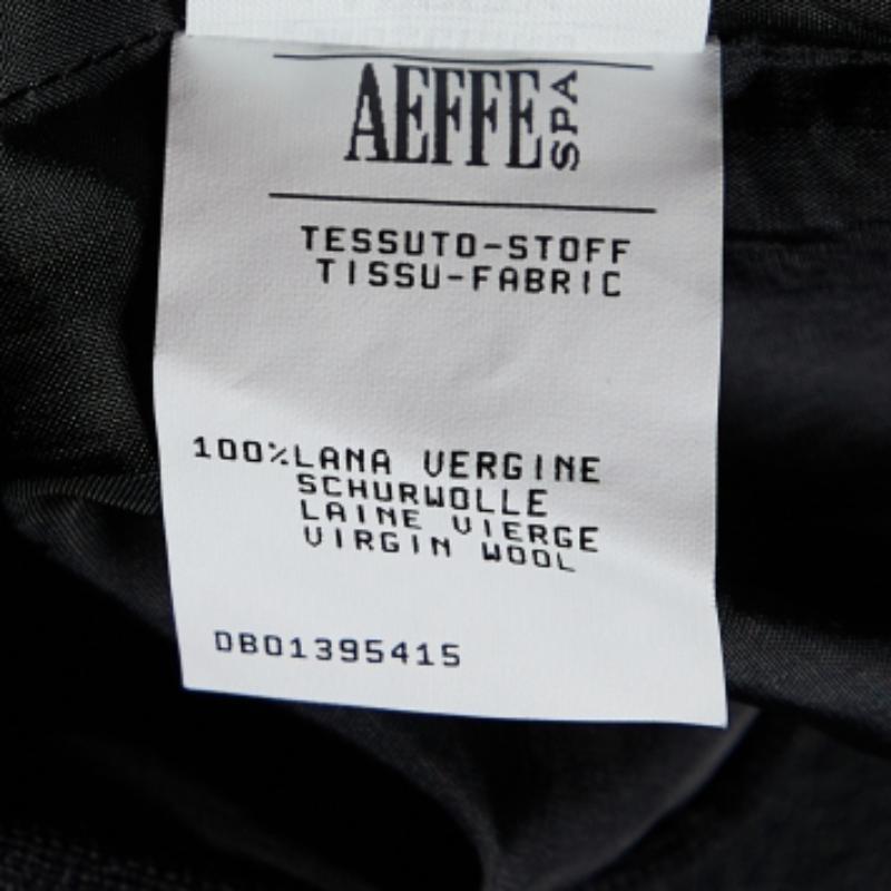Moschino Couture Minifalda de lana virgen negra M en Bueno estado para la venta en Dubai, Al Qouz 2