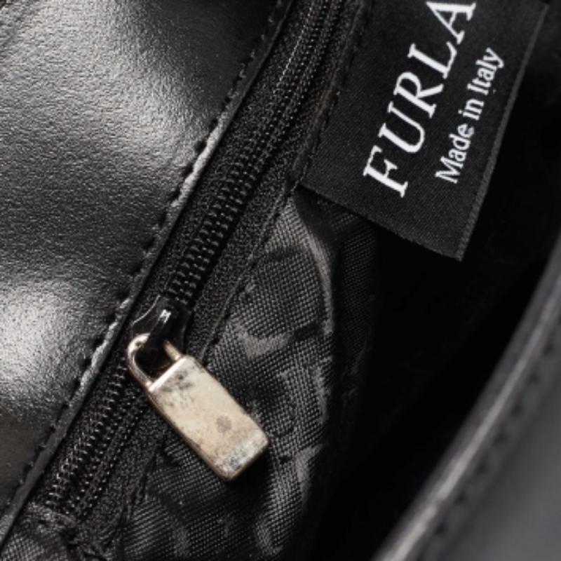Borsa Furla in pelle nera/crema in vendita 2