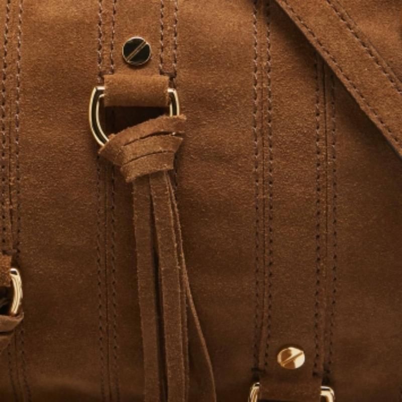 Michael Kors - Borsa a tracolla Presley in pelle scamosciata marrone con frange In condizioni buone in vendita a Dubai, Al Qouz 2