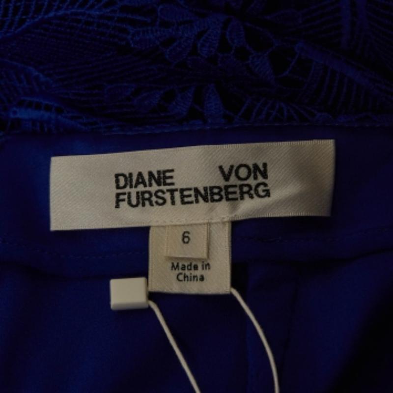 Blu Diane von Furstenberg Gonna a tubino sartoriale con sovrapposizione di pizzo blu S in vendita