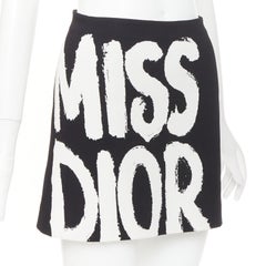 DIOR 2024 Miss Dior fuchsia graffiti paint logo knitwear mini skirt FR34 XS