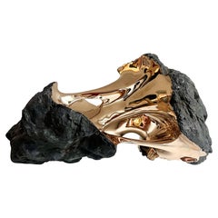 Kairos by Romain Langlois - Rock-like bronze sculpture, golden, abstract