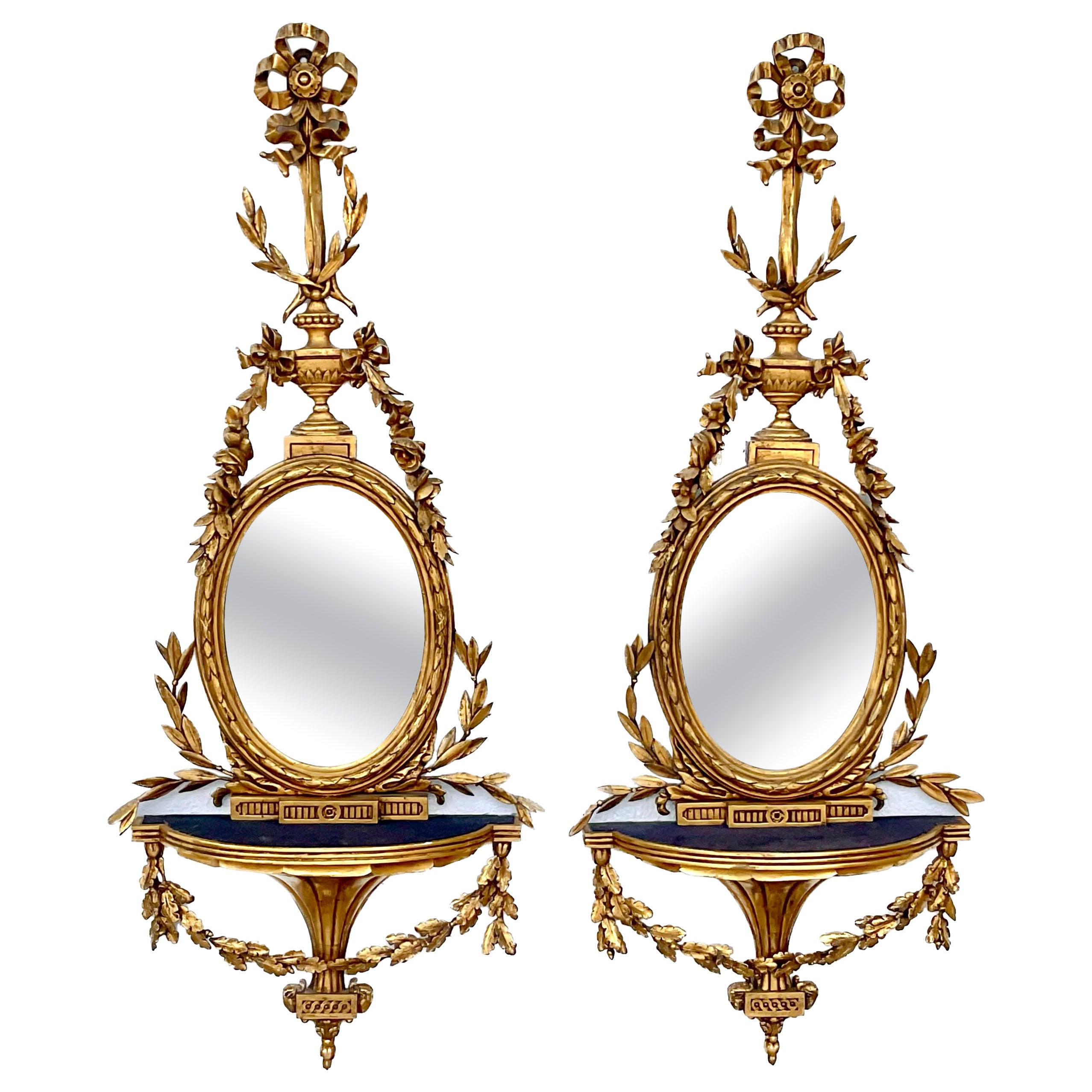 Paire de miroirs girandoles en bois doré de style George III
