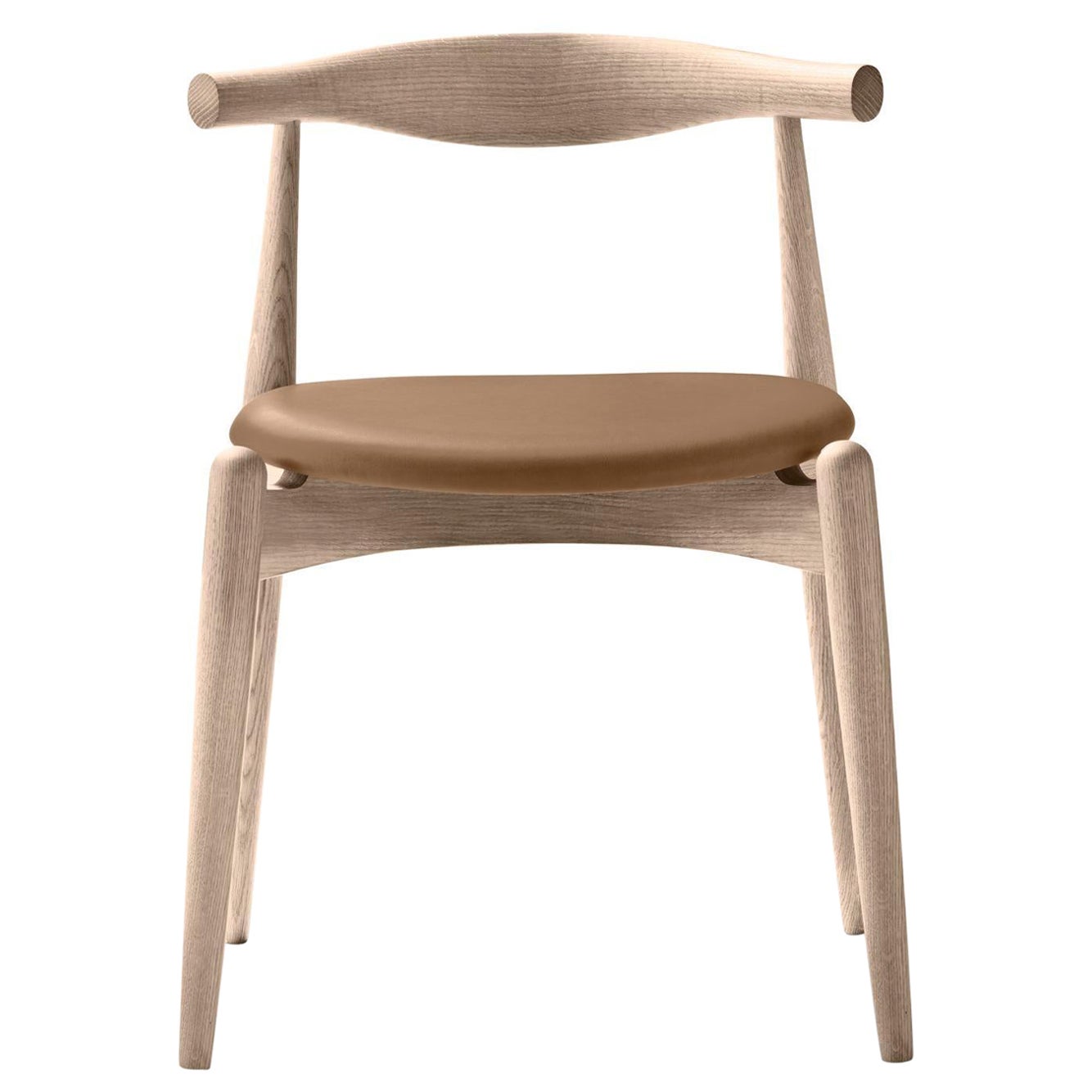 CH20 Elbow Chair in Oak Soap Finish with Thor 325 Tan Leather Seat *QUICKSHIP* For Sale