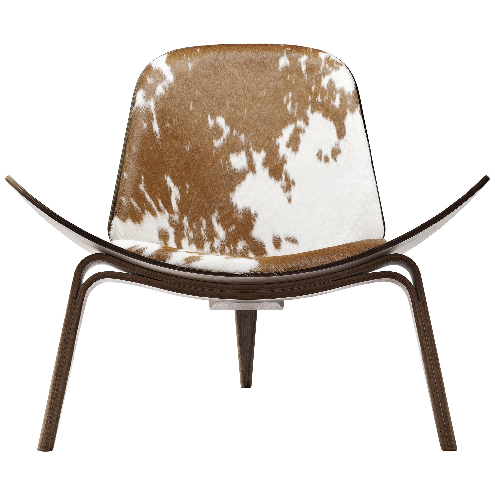 CH07 Shell Chair in Walnut Lacquer Finish with Brown and White Cowhide Seat For Sale