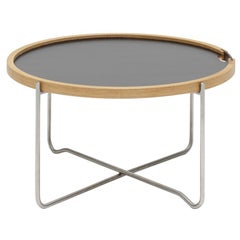 CH417 Tray Table in Reversible Black/White Laminate Tray with Oak Wood Edge