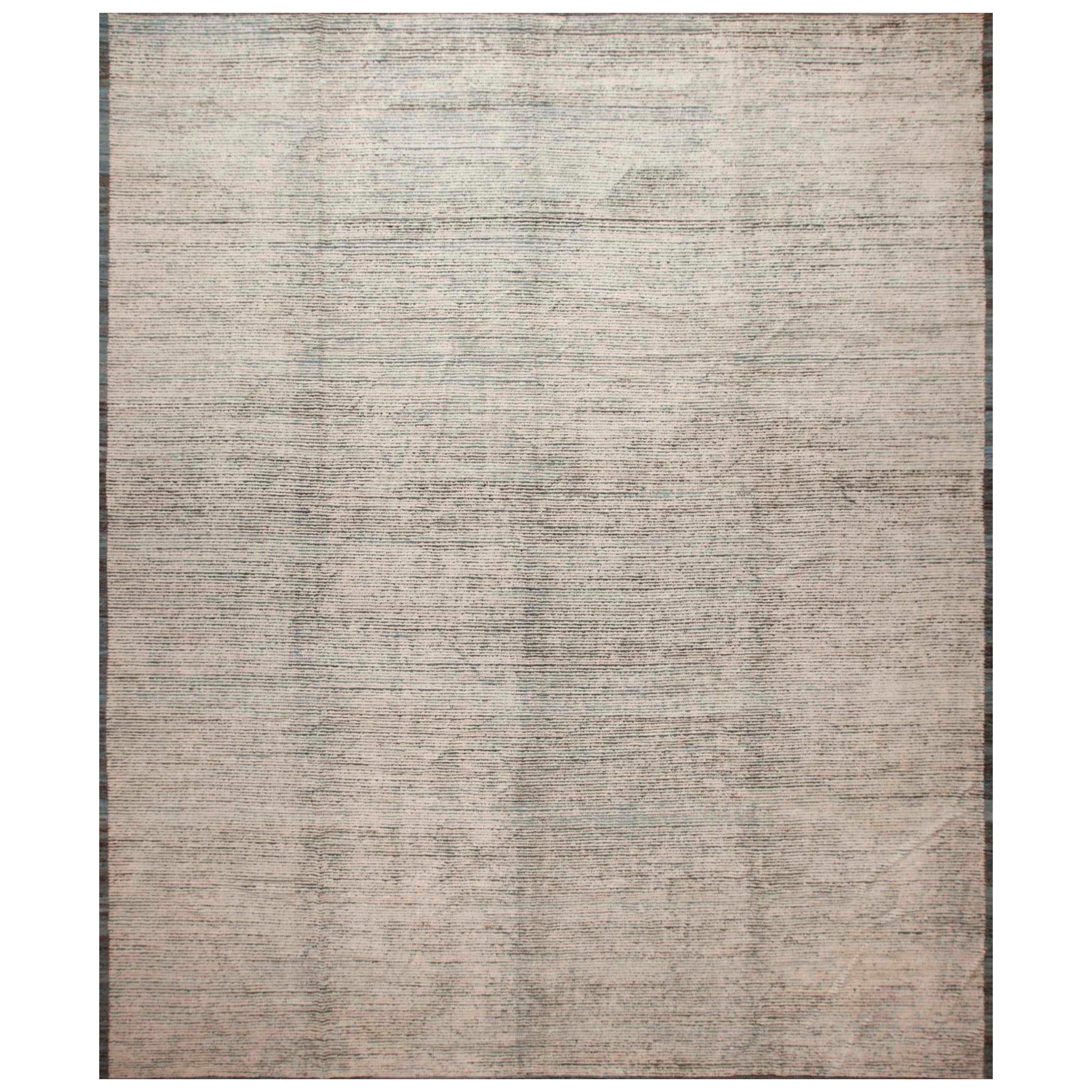 Nazmiyal Collection Modern Solid Abstract Design Wool Pile Area Rug 13'5" x 16' For Sale