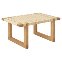 BM0488S Short Table Bench in Oak Oil Wood Frame with Canework Top *Quickship*