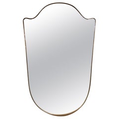 Grand miroir à bouclier en laiton