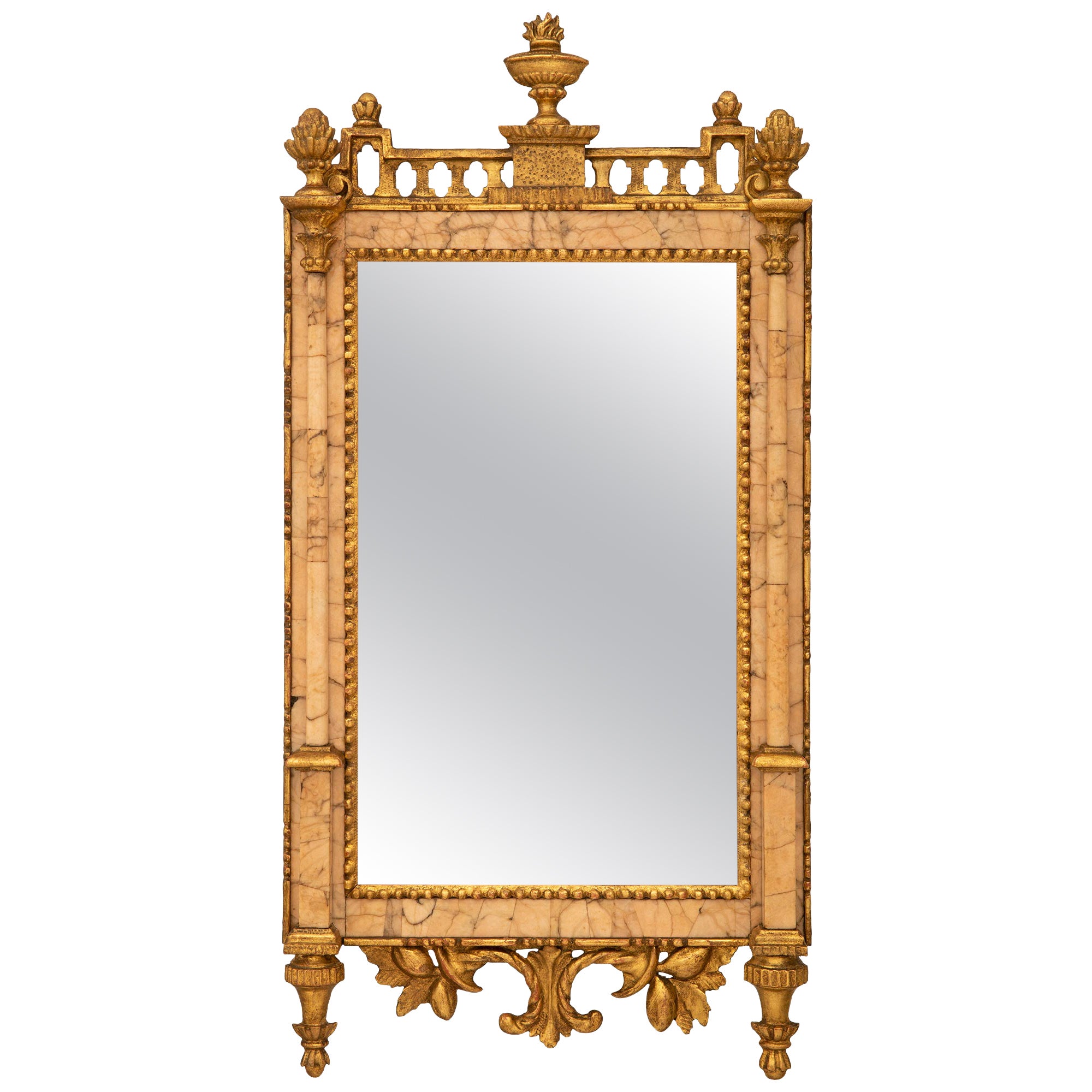 Miroir italien d'époque Louis XVI du 18ème siècle en bois doré et marbre en vente