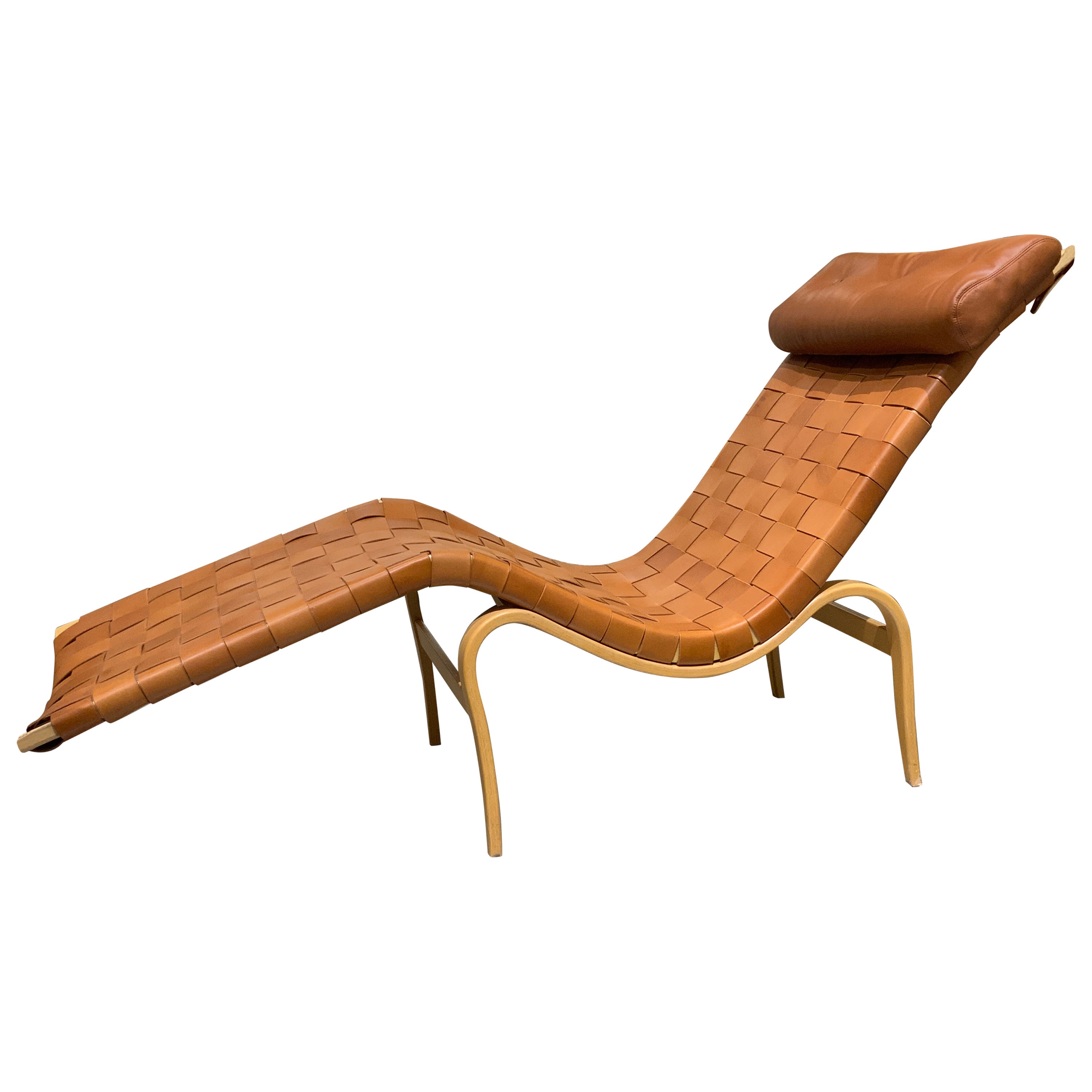 Bruno Mathsson Pernilla lounge chair in leather signed  For Sale